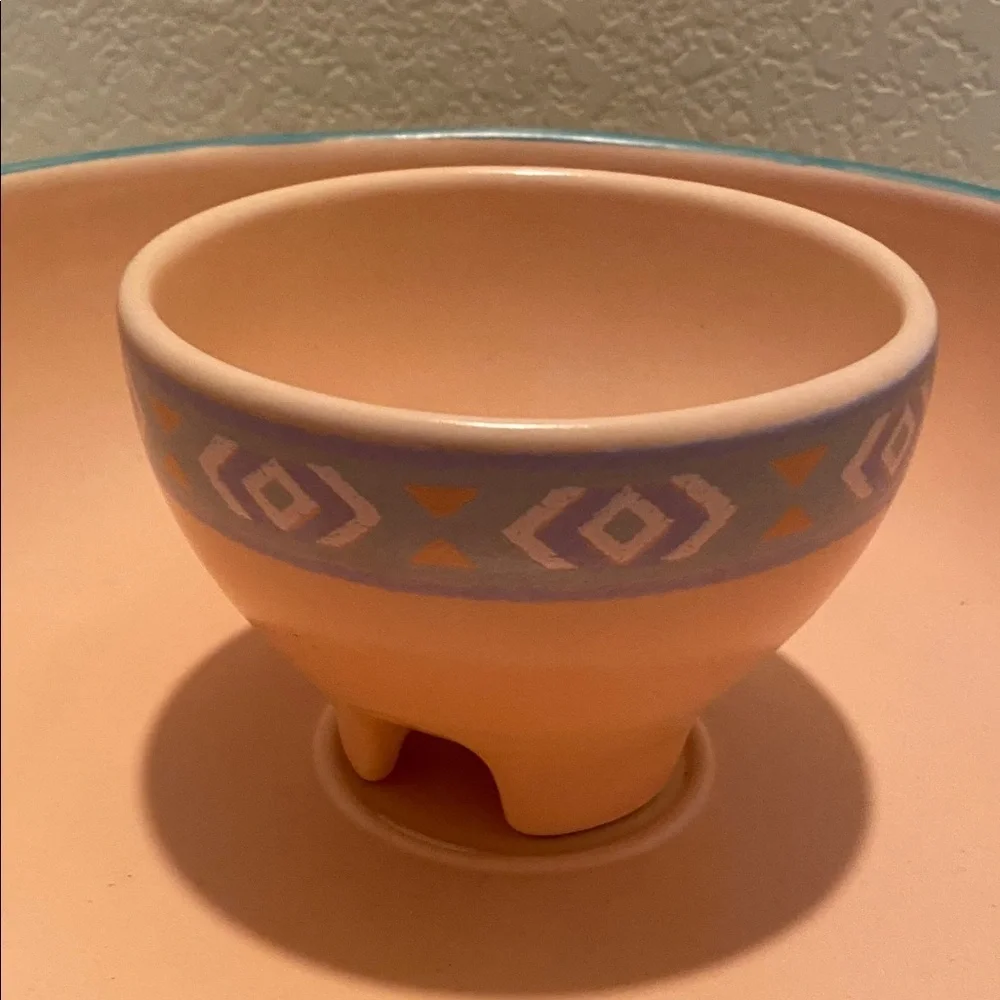 Treasure Craft Southwestern Style Chip and Dip Bowl Set. Peach and Green.